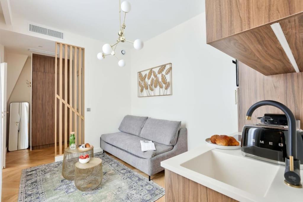 Apartamento Luxurious & Peaceful - Near Le Marais - With Ac París Exterior foto